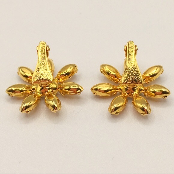 B. David Vintage Gold Tone Citrine/Topaz Crystal Floral Clip Earrings - Picture 5 of 9